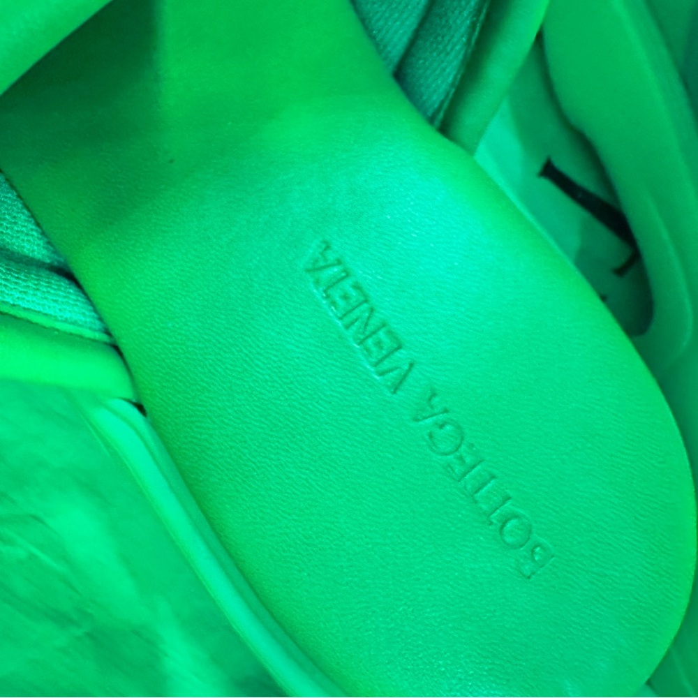 Bottega Veneta sandals NWT SIZE 38 retail $900 Italy - Picture 3 of 10